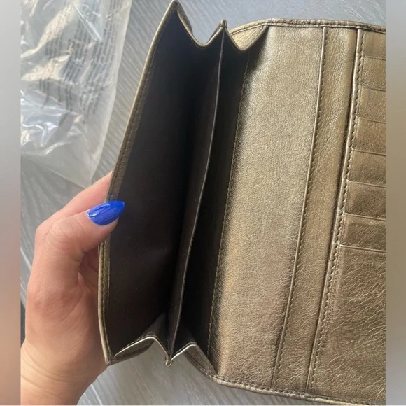 Gucci hysteria gold metallic leather continental wallet - Picture 5 of 8
